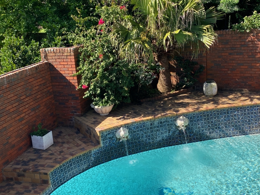 5 Bedroom Property for Sale in Cintsa East Eastern Cape